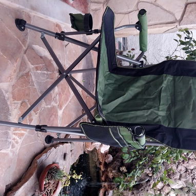 Silla plegable de camping con accesorios útiles. - Img 122130178