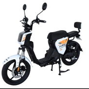 Bicimoto eléctrica Fénix 1600 usd - Img 57287596