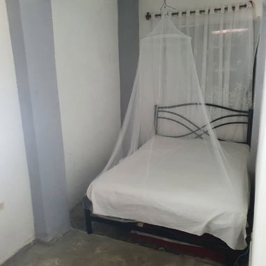 Se vende casa en Boyeros con garaje pequeño - Img 124704016