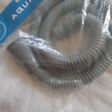 Vendo manguera de desague de Lavadora. 2800 cup. Para semiautomáticas. Llamar a Pablo al teléfono 59 17 06 87 o mensaje - 2/2