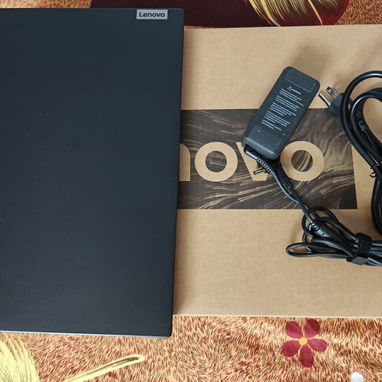 Laptop Lenovo nueva en su caja - Img 113381248