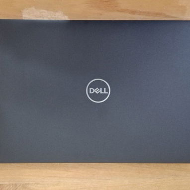 💻 Laptop Dell Latitude 5500 – Core i7 8va Gen / 16GB DDR4 / SSD 256GB – Grado A - Img 110032306