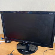 Venta de Monitor ViewSonic 19" de uso 30 usd - Img 55791171