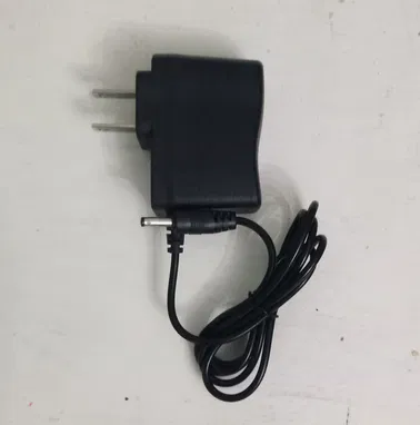 FILTROS, TORNILLERIA, BOTONES DE ENCENDIDO, CABLES, BUZZER, ETC - Img 82748983
