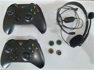 Mandos inalambricos de Xbox One con auricular + mic, 4x gomitas protectoras - Img main-image