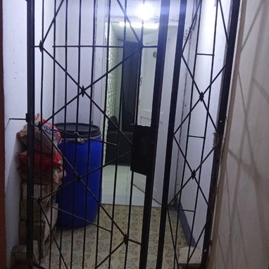Neptuno 1223 Esquina Masón Vedado Apartamentos 15 segundo Piso edificio capitalista 😌 - 7/10