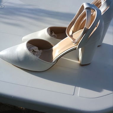 Zapatos Blancos, Puntifinos. Tacón Cuadrado.Camisas Holgadas 52465450 - Img 107894941