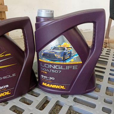 Variedad de Aceite de auto - 4/5