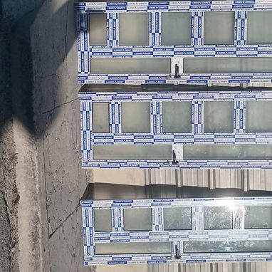 ✅Puertas para closet , baño , cuartos.. ✅bajo mesetas ,  ✅ventanas , paños fijos   63190289 0 WhatsApp Todo lo q buscas - 3/5