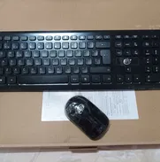 Teclados inalámbricos y mouse. Logitech y Vit - Img 50215952