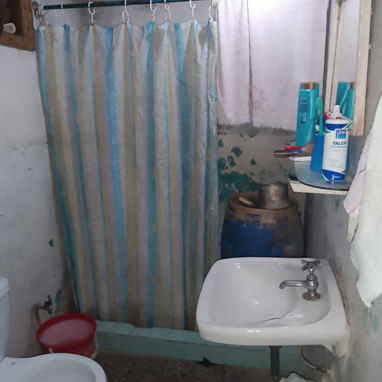 Casa en venta o permuta en Marianao - Img 126108773