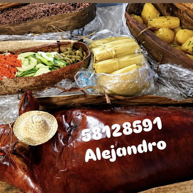 Comida cubana , puerco asado , pierna asada - 3/10