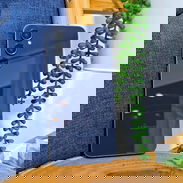 Samsung Galaxy A55 NUEVO con accesorios de regalos 🎁 - Img 50376467