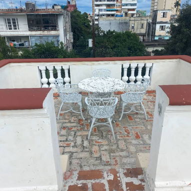 🏠 Apartamento en el Vedado - Calle C - Img 119618949