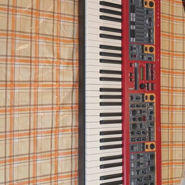 🎹 Nord Stage 2 EX — 76 teclas — Excelente estado. Teclado profesional para escenario. Piano electrico - 3/5
