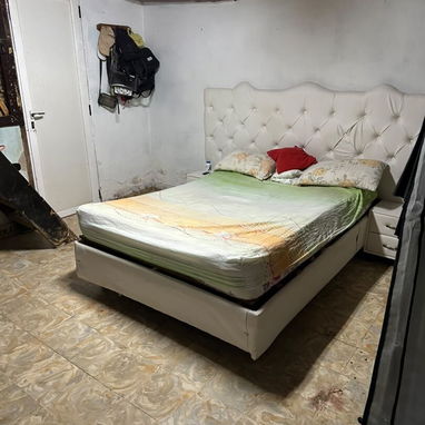 Apartamento en venta situado en Centro Habana, cerca del parque La Normal, zona tranquila y de confianza. 📍🏡 Es en - Img 125966928