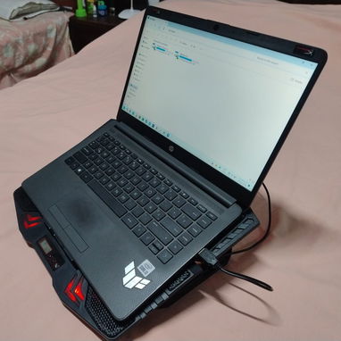 đ Laptop HP 240 G8 Notebook PC â ÂĄVelocidad, espacio y confianza en tus manos! đ - Img 118387305
