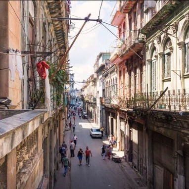 🏤Casa en renta en Habana Vieja 4 habitaciones 4 baños. House for rent. Accommodation in Havana Vieja. Alquiler. HAV-003 - 10/10