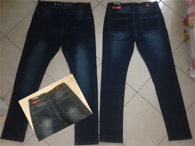 Pantalón, Pituza o  Jeans de hombre talla 30 azul claro y oscuro - Img 62788669