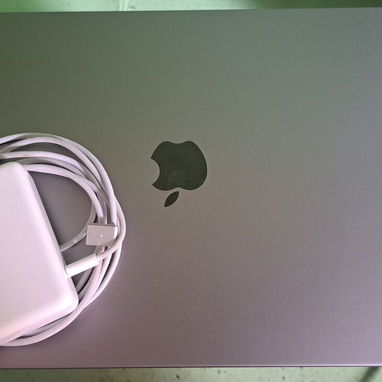 Macbook Pro M1 Pro - 4/6