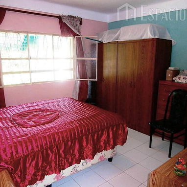 Apartamento en Casa Biplanta planta alta ( NH-17) - Img 109498371