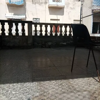 VENTA DE CASA PUERTA CALLE EN VENTA – CENTRO HABANA (la victoria) - 4/9