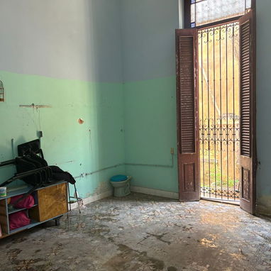Vendo mi casa , interior de 5 apartamentos - 8/10