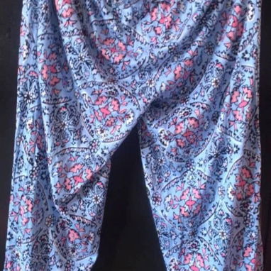PANTALONETA TALLA XL 500 PESOS Y PULLOVER TALLA XL 250 PESOS SE PUEDE COMPRAR UNA SOLA PIEZA - Img 123109749