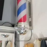 SE VENDE SALÓN D BELLEZA - Img 57228993