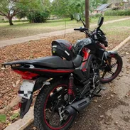 Vendo Moto de Gasolina Huawin S150 🏍️ - Img 55737481
