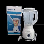 Licuadora Daytron nueva en su caja 35 usd - Img 56417320