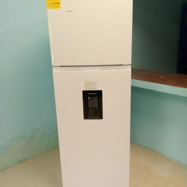 REFRIGERADOR - 10/10