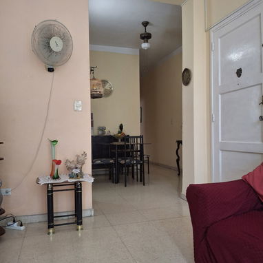 Se vende apartamemto cerca de Prado y la Embajada de España - 9/10