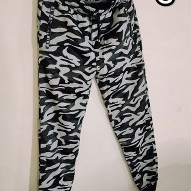 Monos o pantalones de hombre a la venta! - Img 123286765
