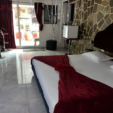 🏡✨ Casa de Renta cerca del Aeropuerto de La Habana – Habitaciones Privadas y Pasadías con Piscina ✈️✈️ - Img 123059036