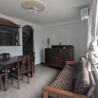🏡 SE VENDE CASA EN PLAYA | PLACA LIBRE + POSIBILIDAD DE GARAJE Y TERRAZA - 2/10