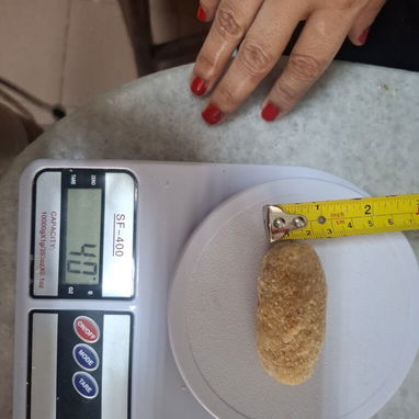 "Croqueton de pollo70%30%bechamel,Sabor casero." - 2/8