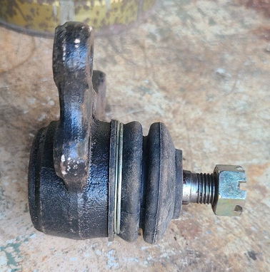 Esféricas de Claria, las 2 de a arriba, nuevas, también buenas para hacer adaptación a otros carros también. - Img 68013701