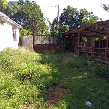 Casa con terreno. Santiago de las Vegas/ Los Cocos - 5/10