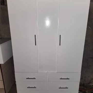 Closet - Img 113142068