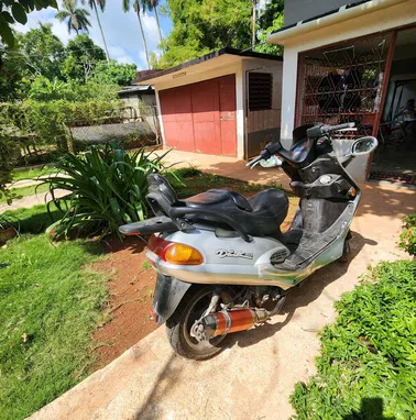 Vendo Moto AUTOMATICA - Img 97504342