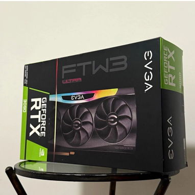 EVGA NVIDIA GeForce RTX 3090 FTW3 Ultra - 3/4