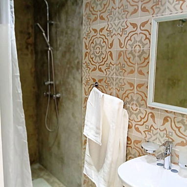 🗺️Hostal de 4 Habitaciones en Centro Habana Electricidad garantizada (no se va la luz) REF 1422 - Img 109995393