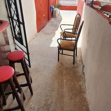 Apartamento de renta lineal en centro habana en galeano no se va la corriente - Img 118333972