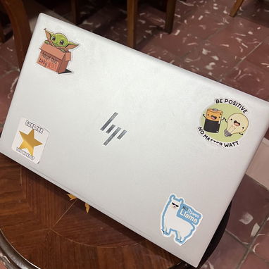 Laptop HP ENVY 17" táctil. i7 10ma Gen de uso. - Img 123154417