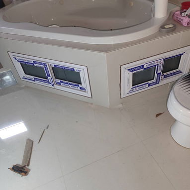 Mamparas de baño en aluminio..trabajos por m²..170usd..precio o calidad..austed decide - Img 118990916
