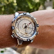 Se vende reloj Timex original y este anillo de Plata con piedra ágata (el reloj tiene poco uso) - Img 55681683