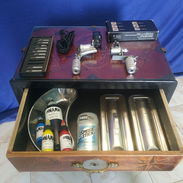 Para tatuar: 2 maquinas rotativas,sillas,lámpara,mesa de trabajo, guantes, agujas,tintas etc - Img 56558532