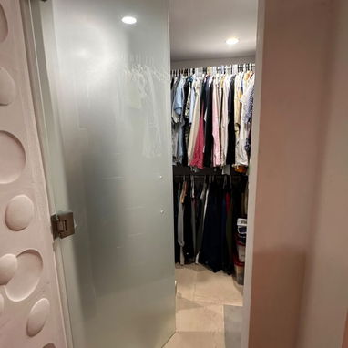 Se vende 2 propiedades en Moron - 8/10