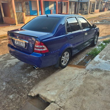 Geely CK del 2010 - 3/5